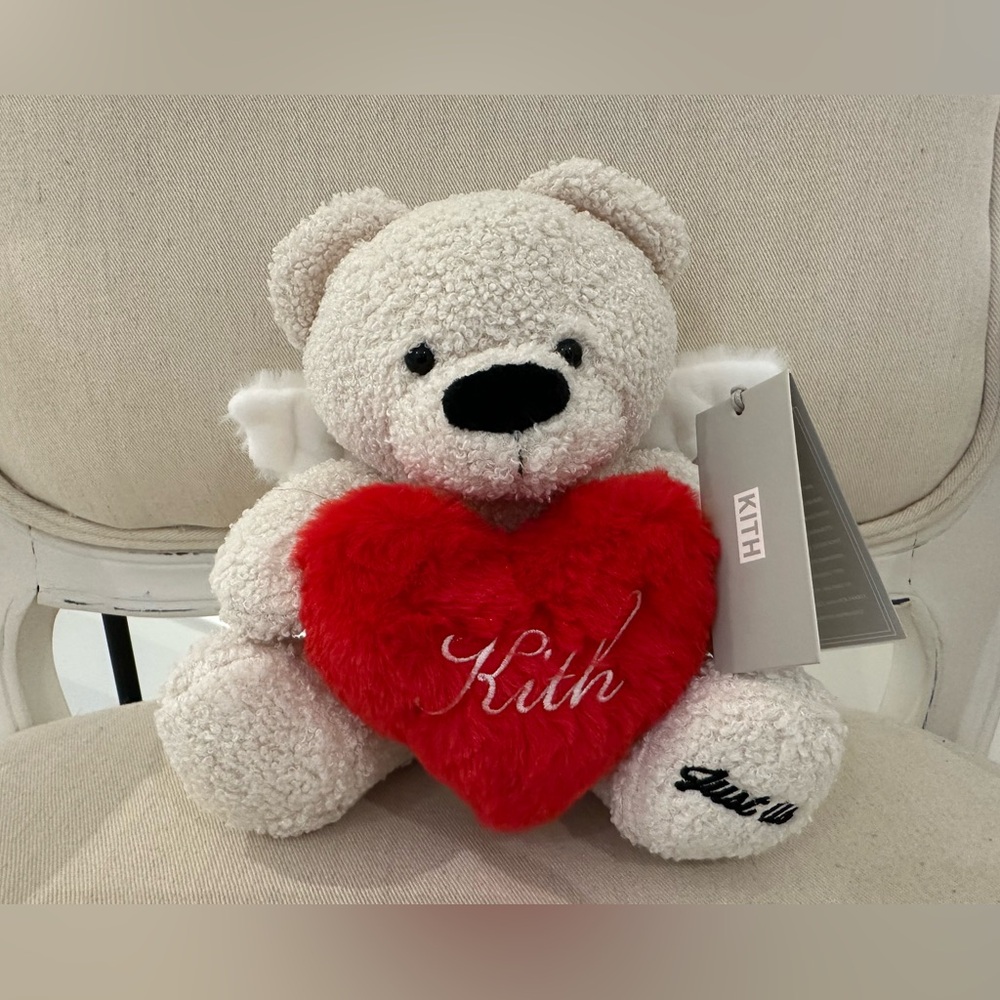Kith Cupid Bear Cream Teddy Bear with Red Heart Authentic NWT Retired